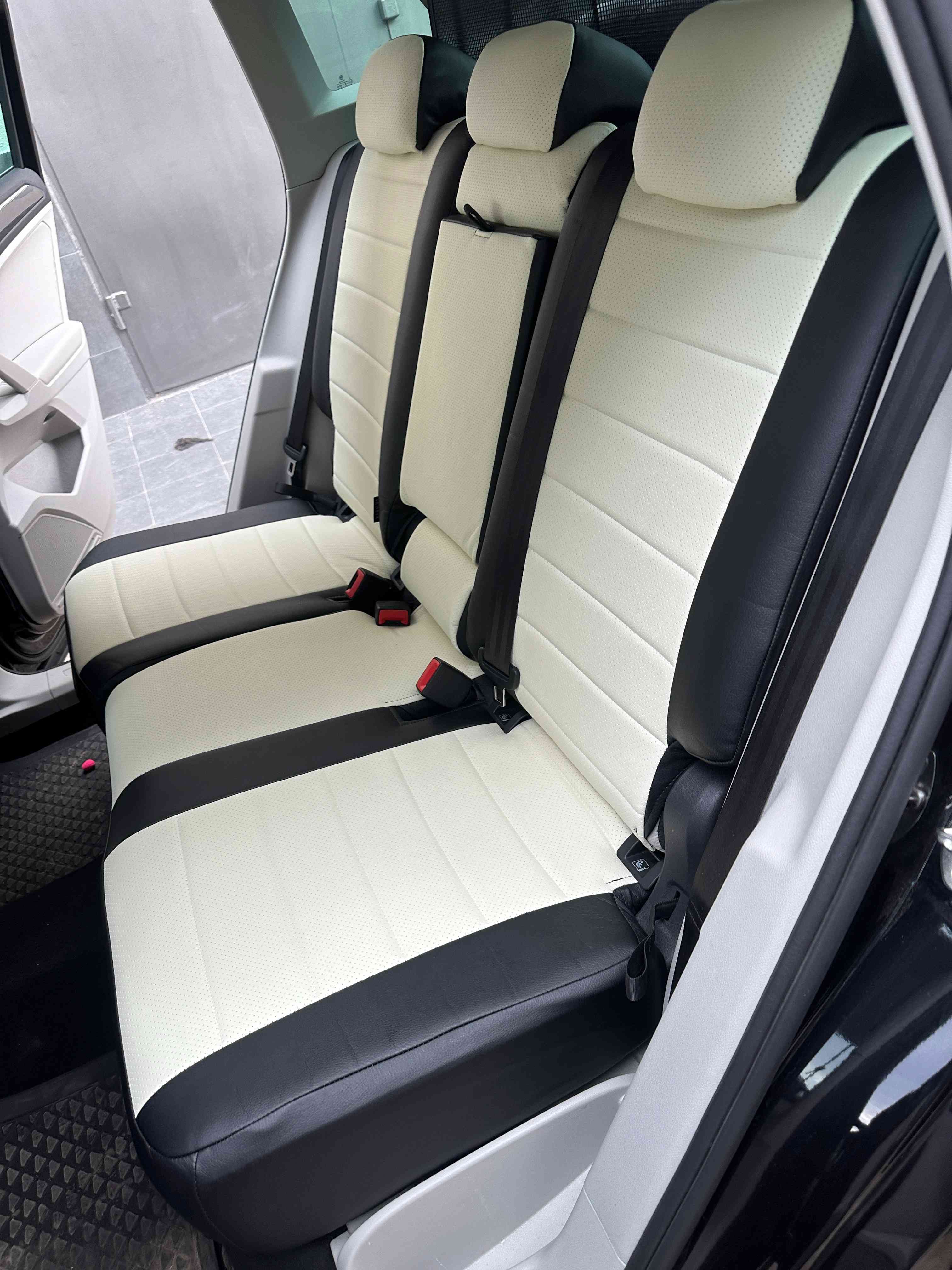 Huse auto VW Tiguan 2